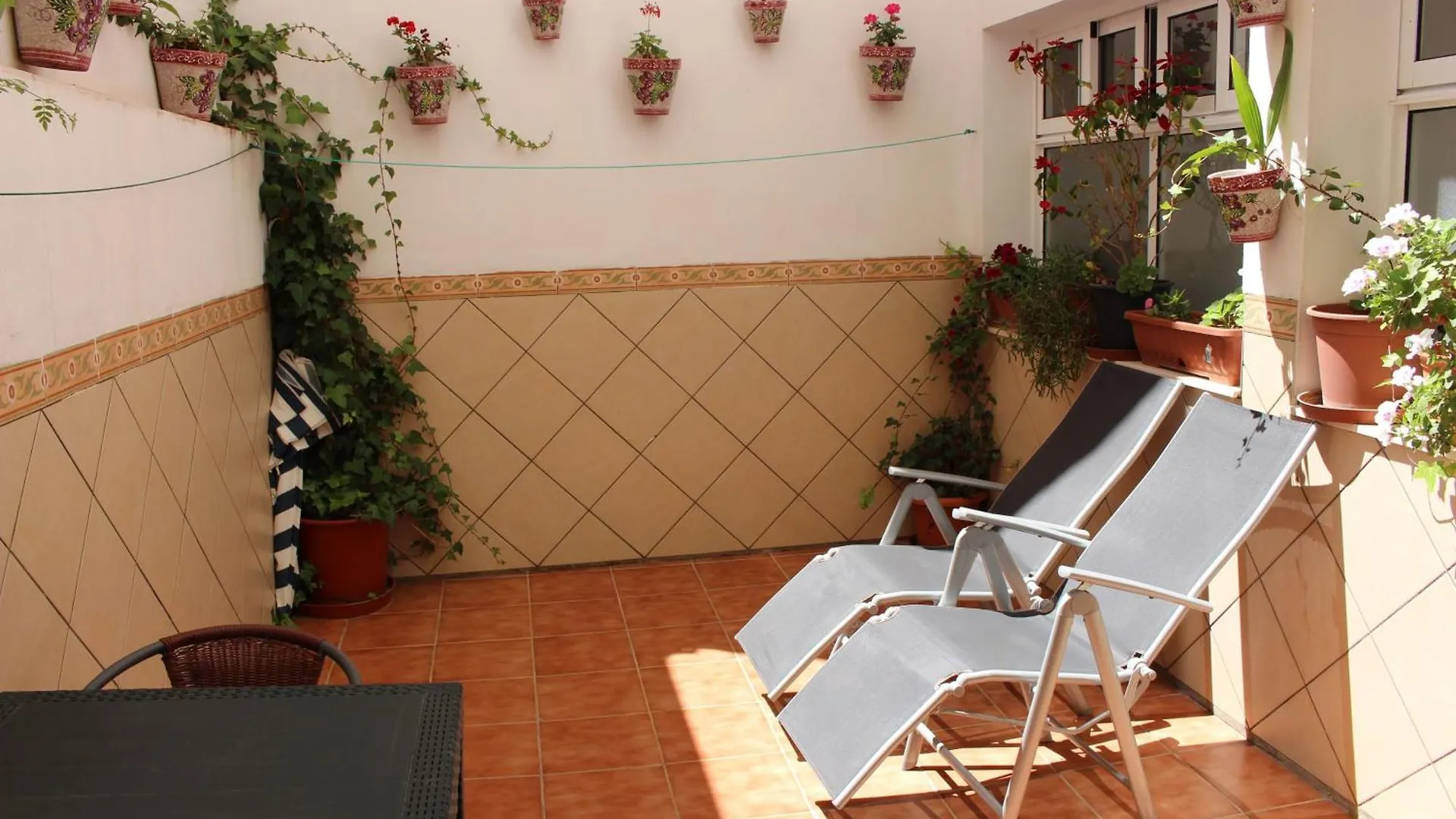 Apartment Mit Whirlpool Und Gemeinschaftsterrasse Torrox 0*,