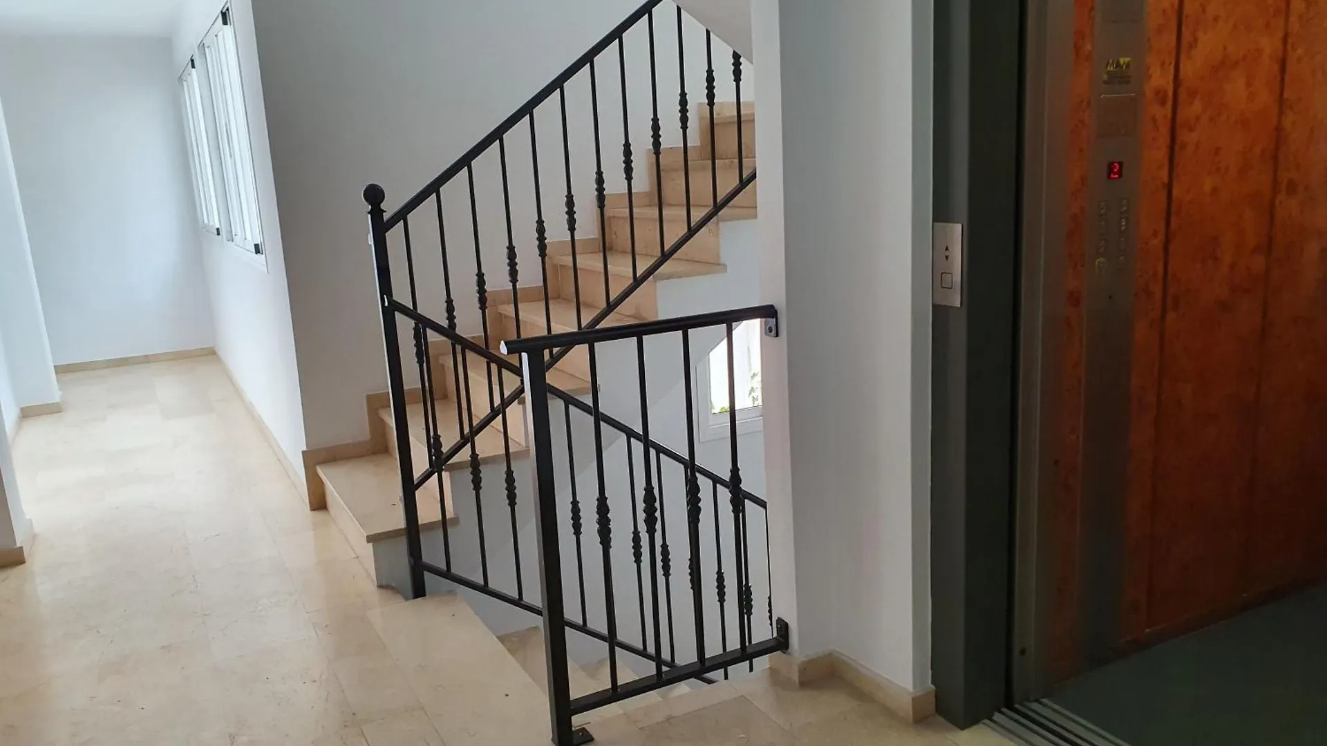 Apartment Mit Whirlpool Und Gemeinschaftsterrasse Torrox