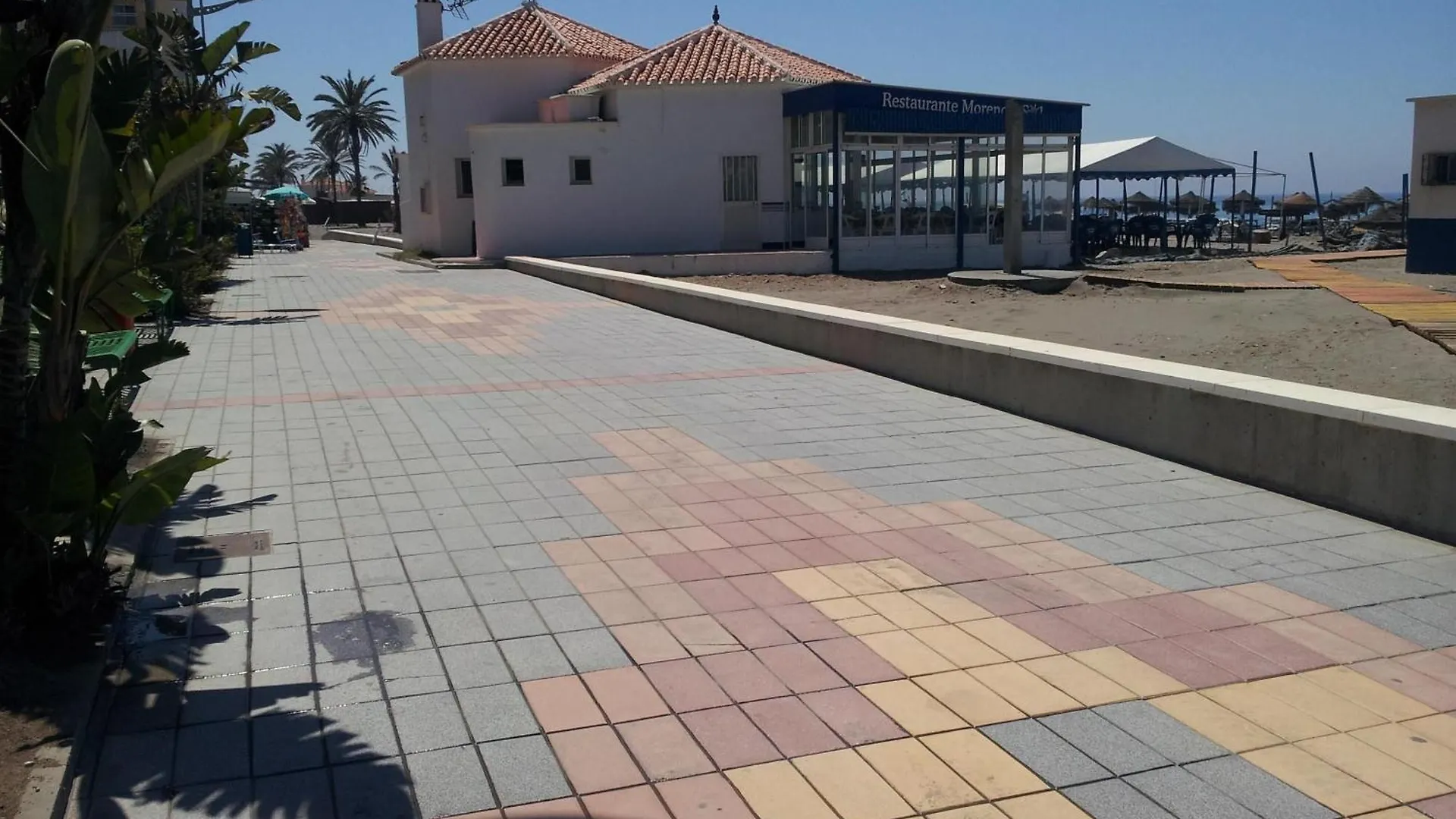 Apartment Mit Whirlpool Und Gemeinschaftsterrasse Torrox Spain