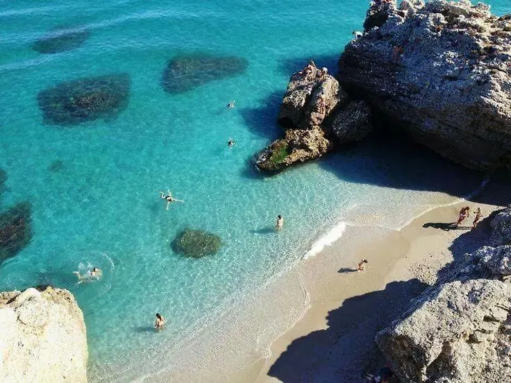 Apartment Mit Whirlpool Und Gemeinschaftsterrasse Torrox