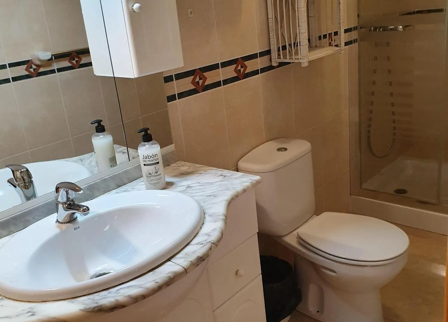 Apartment Mit Whirlpool Und Gemeinschaftsterrasse Torrox
