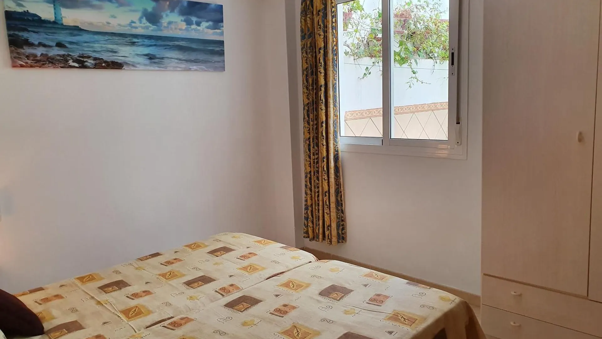 Apartment Mit Whirlpool Und Gemeinschaftsterrasse Torrox